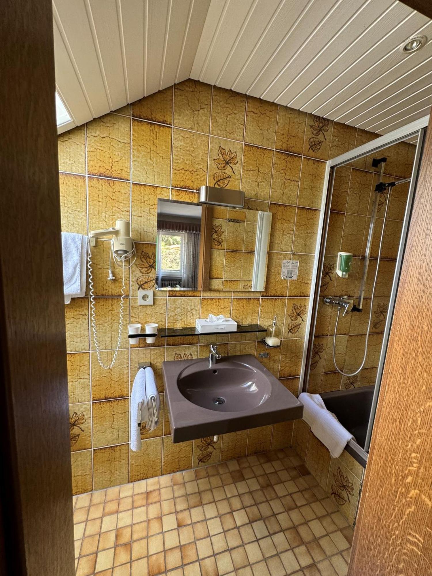 Hotel Zur Muehle Iserlohn Zewnętrze zdjęcie
