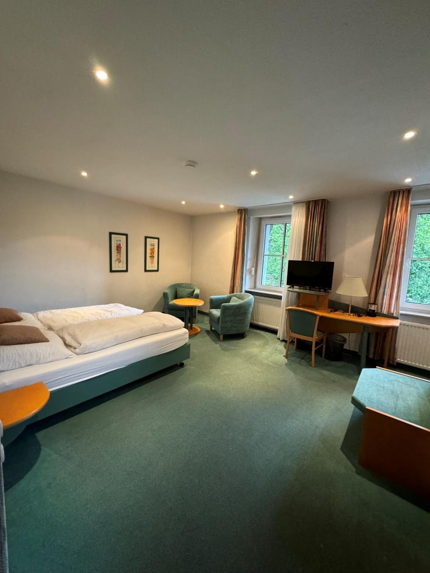 Hotel Zur Muehle Iserlohn Zewnętrze zdjęcie